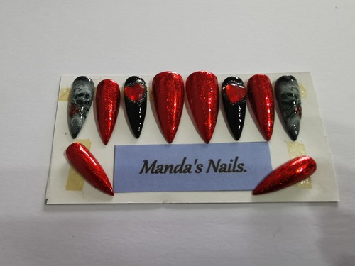 Hand painted false - nails, long